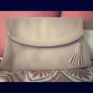 Express clutch bag